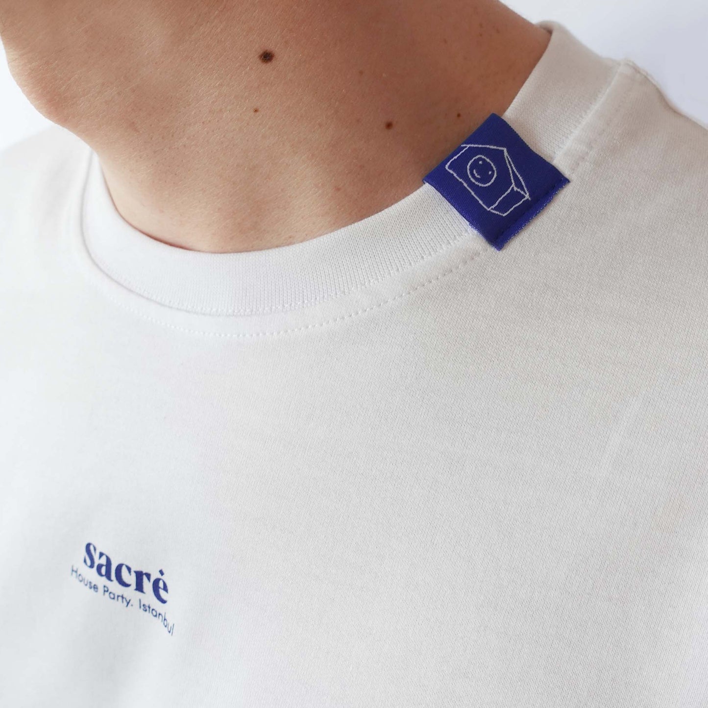 Label Tee