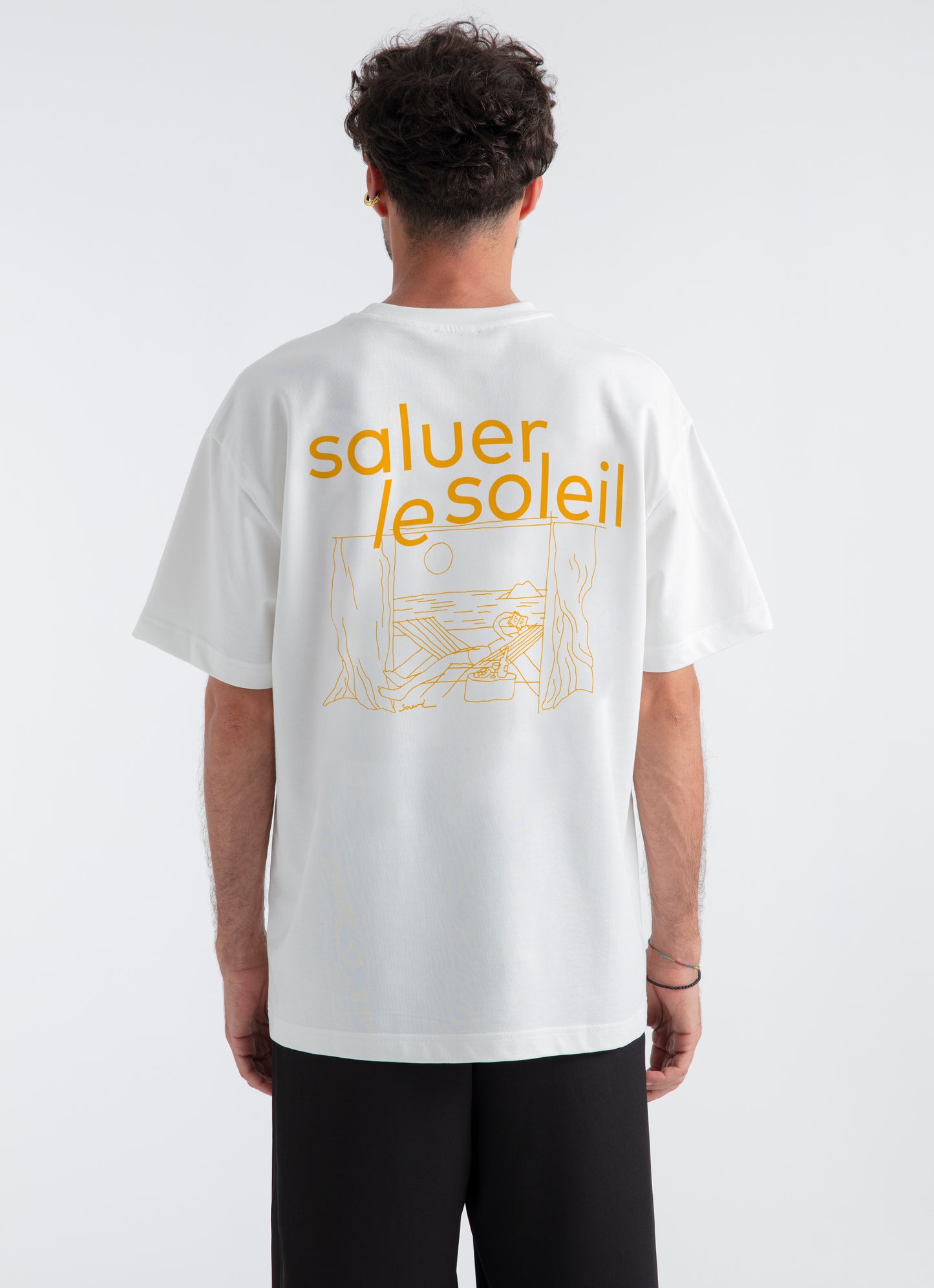 Saluer Le Soleil No.1