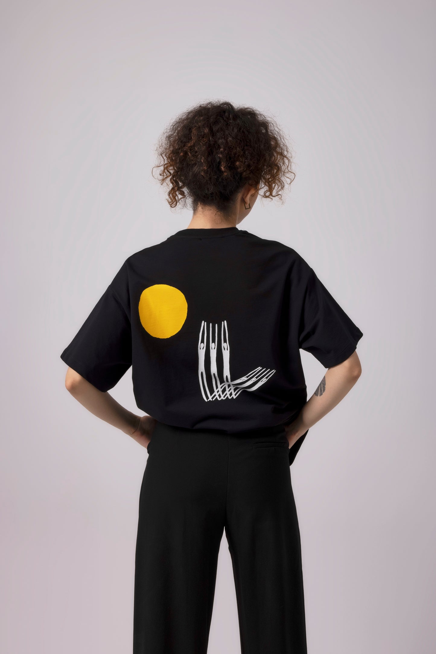 Sun Tee Black
