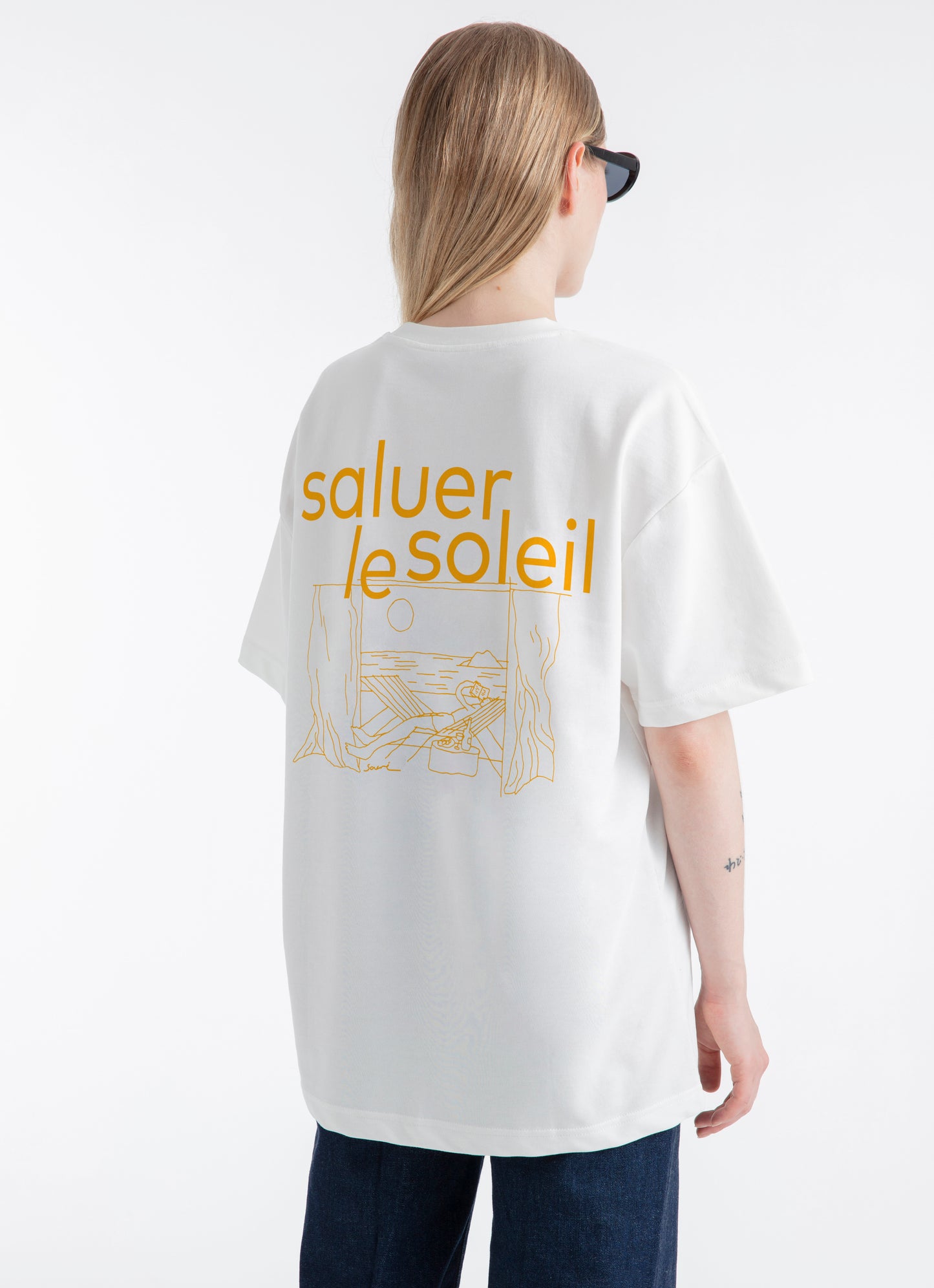 Saluer Le Soleil No.1