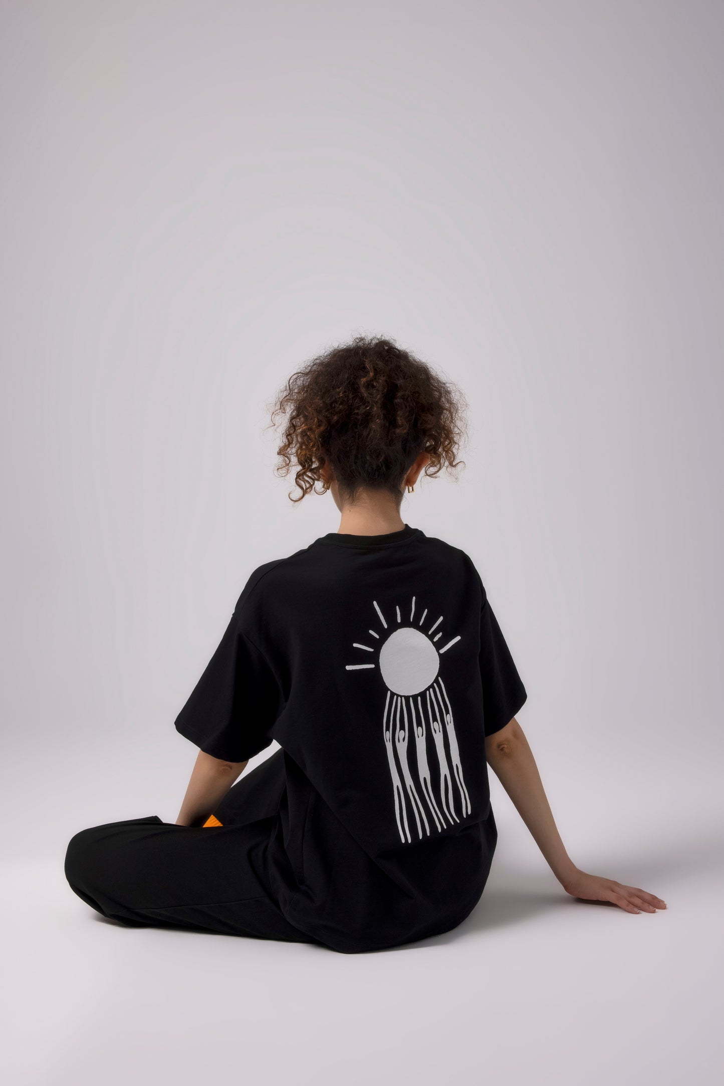 Sun People Tee Black