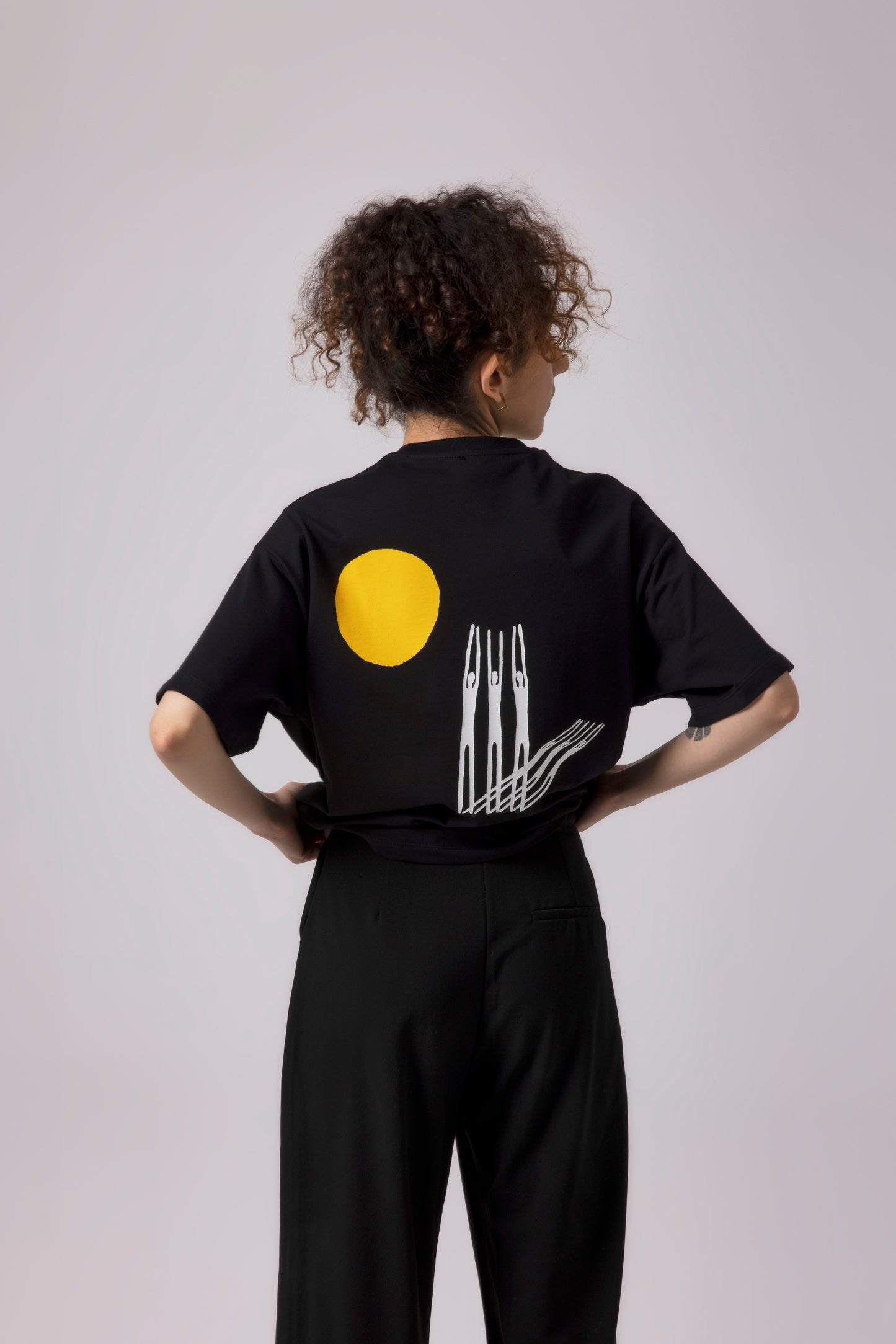 Sun Tee Black